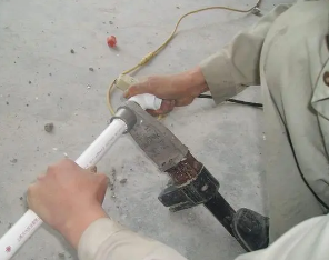 岳麓漏水维修电话